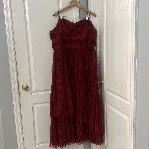 Hutch | Plus Size Tulle Renza Dress - Picture 8 of 14